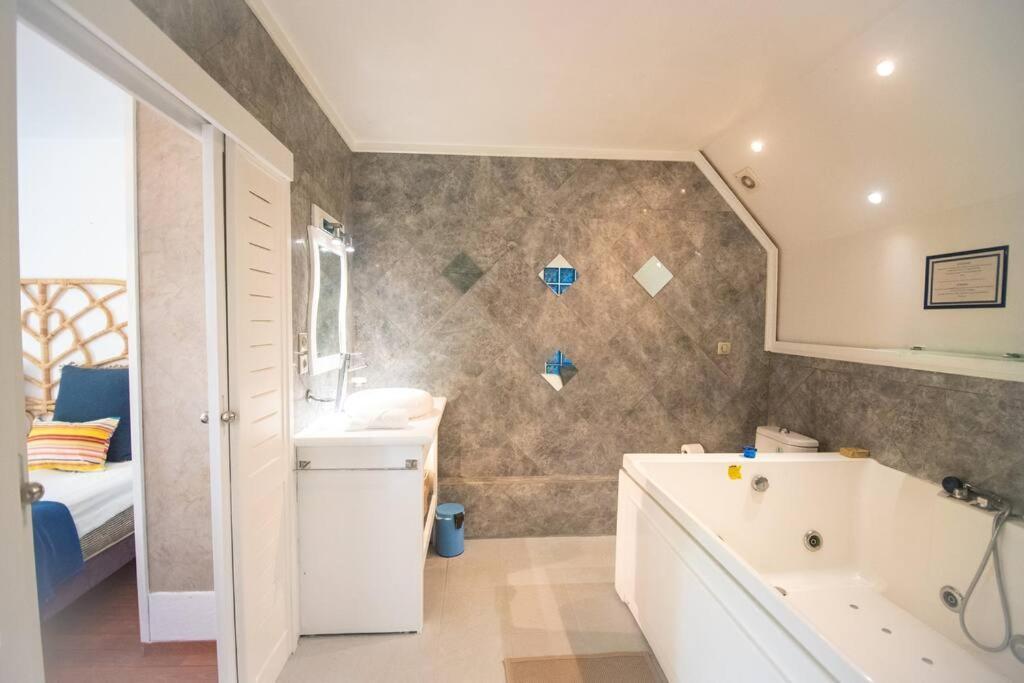 Pasha - Ocean View Apartment Sainte-Anne  Exterior foto